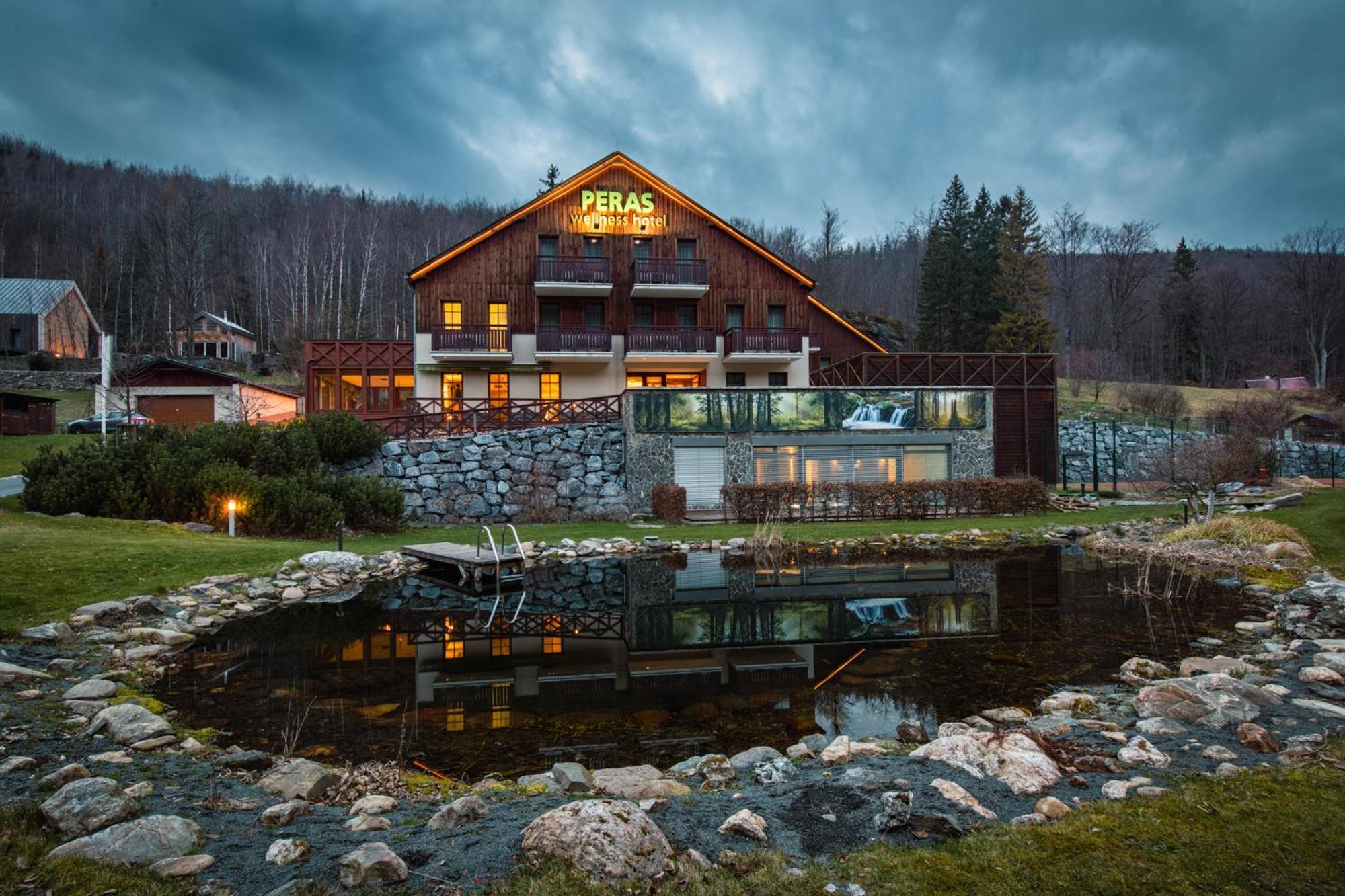 Peras Wellness Hotel Ludvíkov Exterior foto